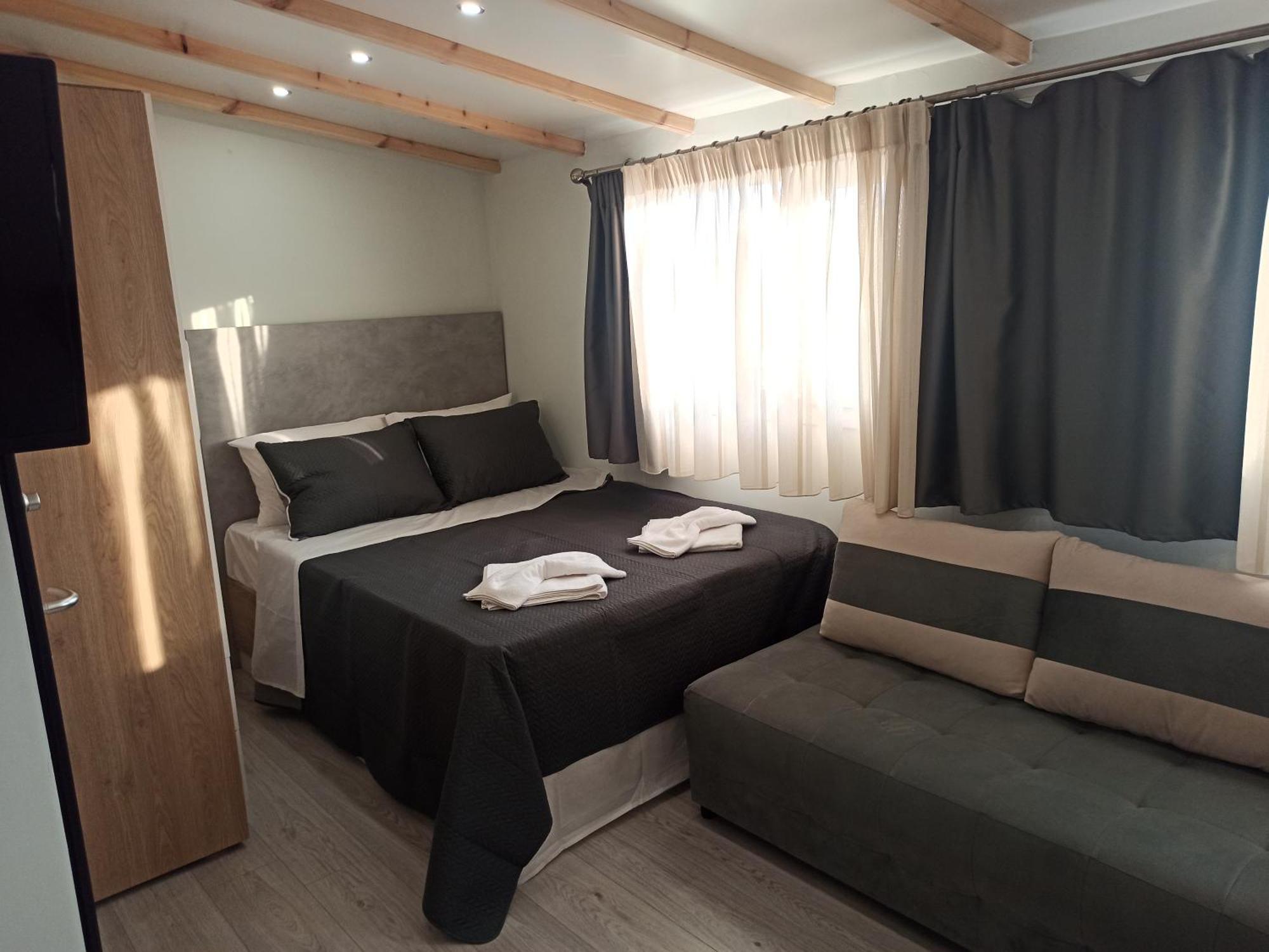 Axas Apartments Michaniona Extérieur photo